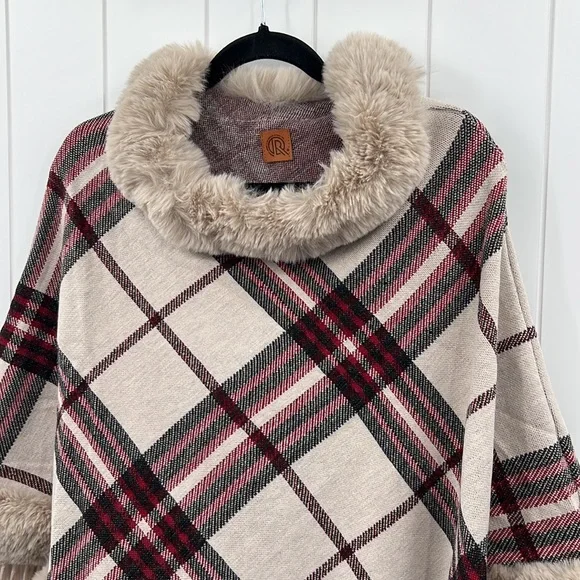 🆕Tartan Plaid V-Shape Poncho W/Faux Fur & Fringe Trim - Picture 4 of 12